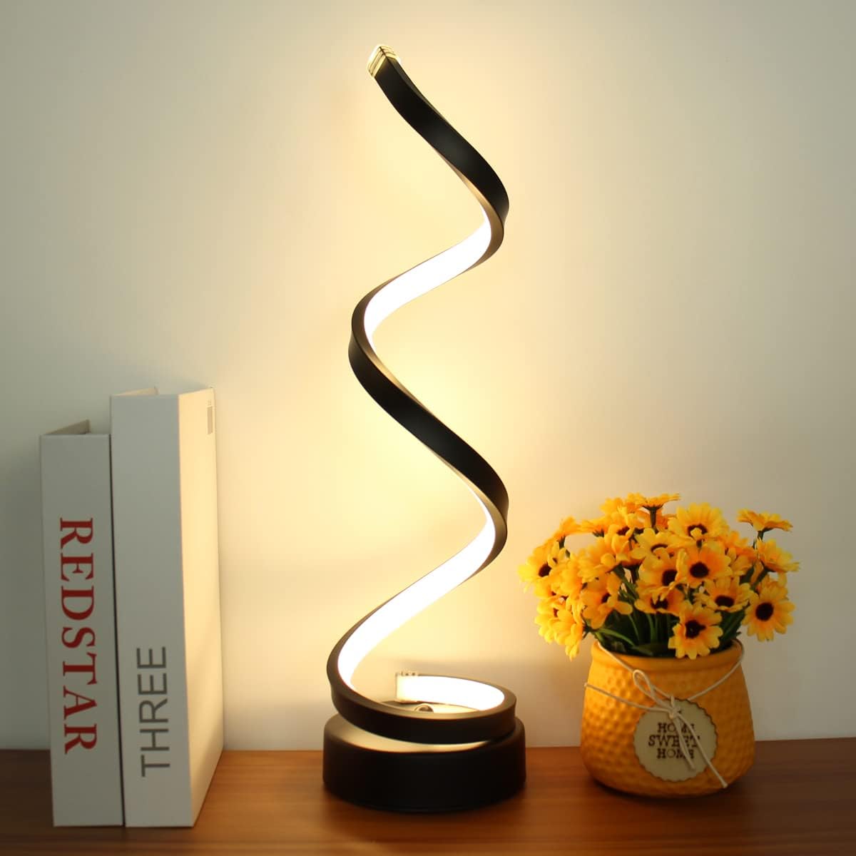Elegant LED-bordslampa med justerbar ljusstyrka och design
