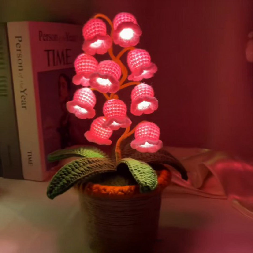 Dekorativ LED-nattlampa med virkade blommor – Lily Bloom bordslampa med varmvitt ljus för inomhusbruk