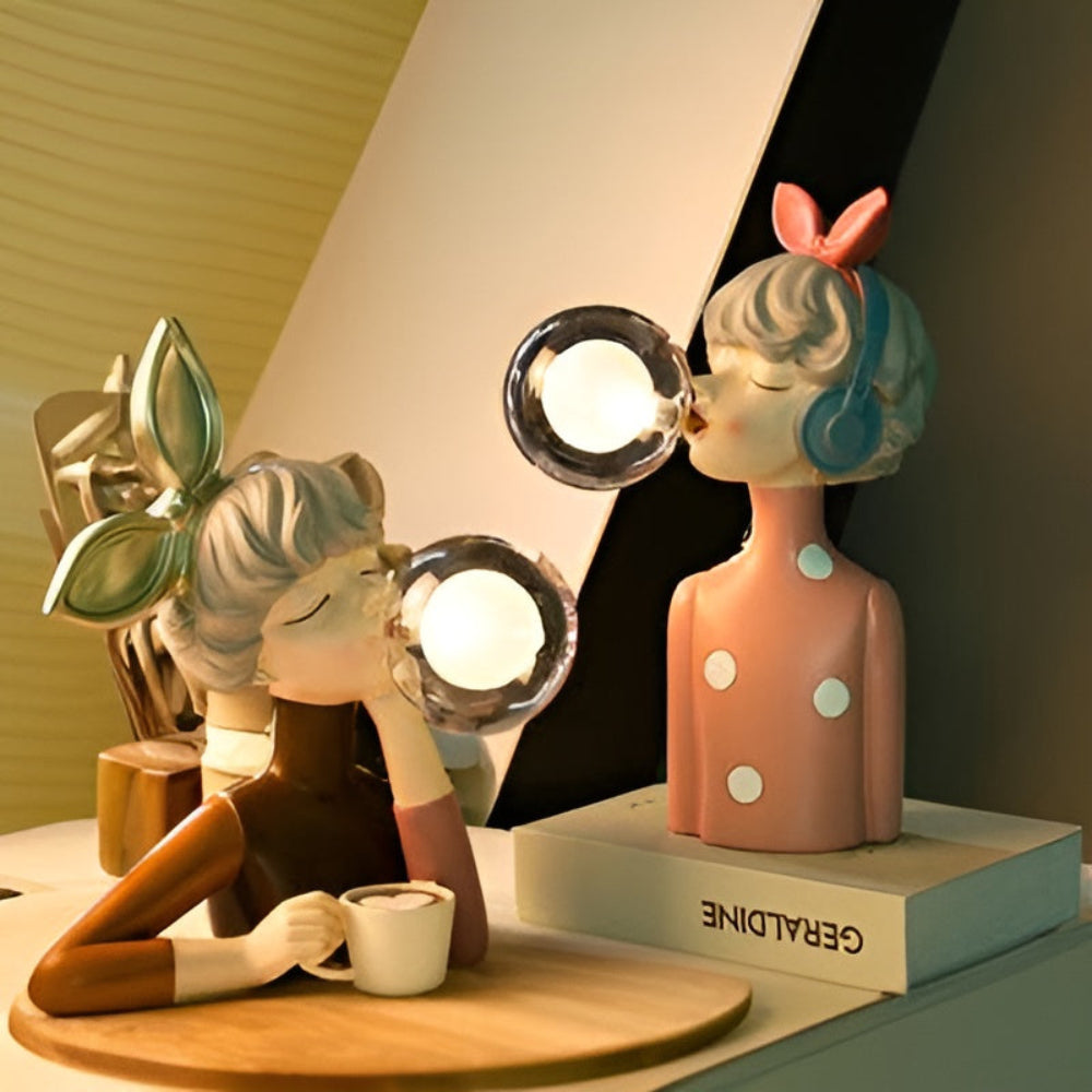 BubbleFairies Bordslampa – Sagolik belysning med seriefigurer