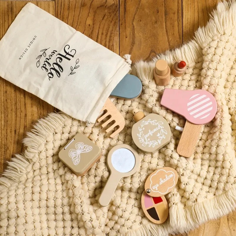 Skönhetsset i trä för barn – Kreativ frisör och make-up