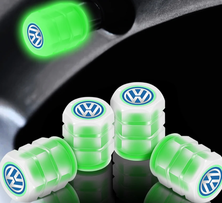 Uppsättning med 4 lysande ventilhattar med logotyp – LysaMatic