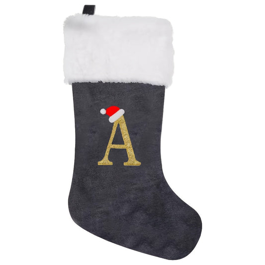 Grå sammet julstrumpa med monogram bokstav – Dekoration