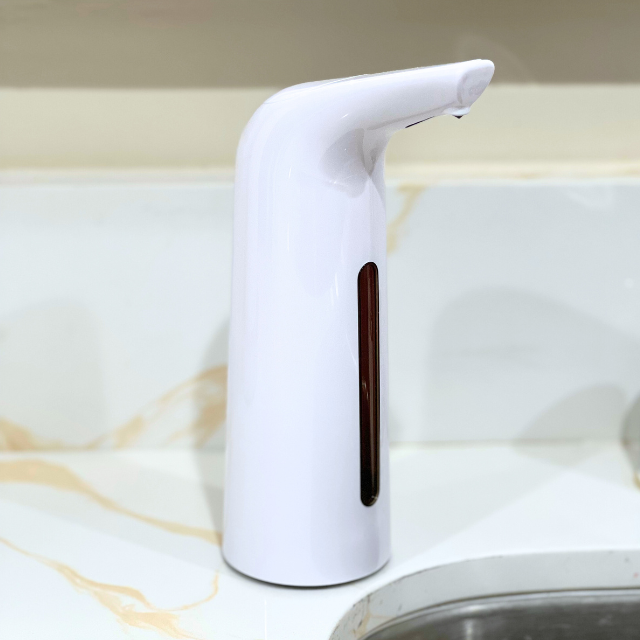 Beröringsfri elektronisk tvåldispenser – hygien och komfort