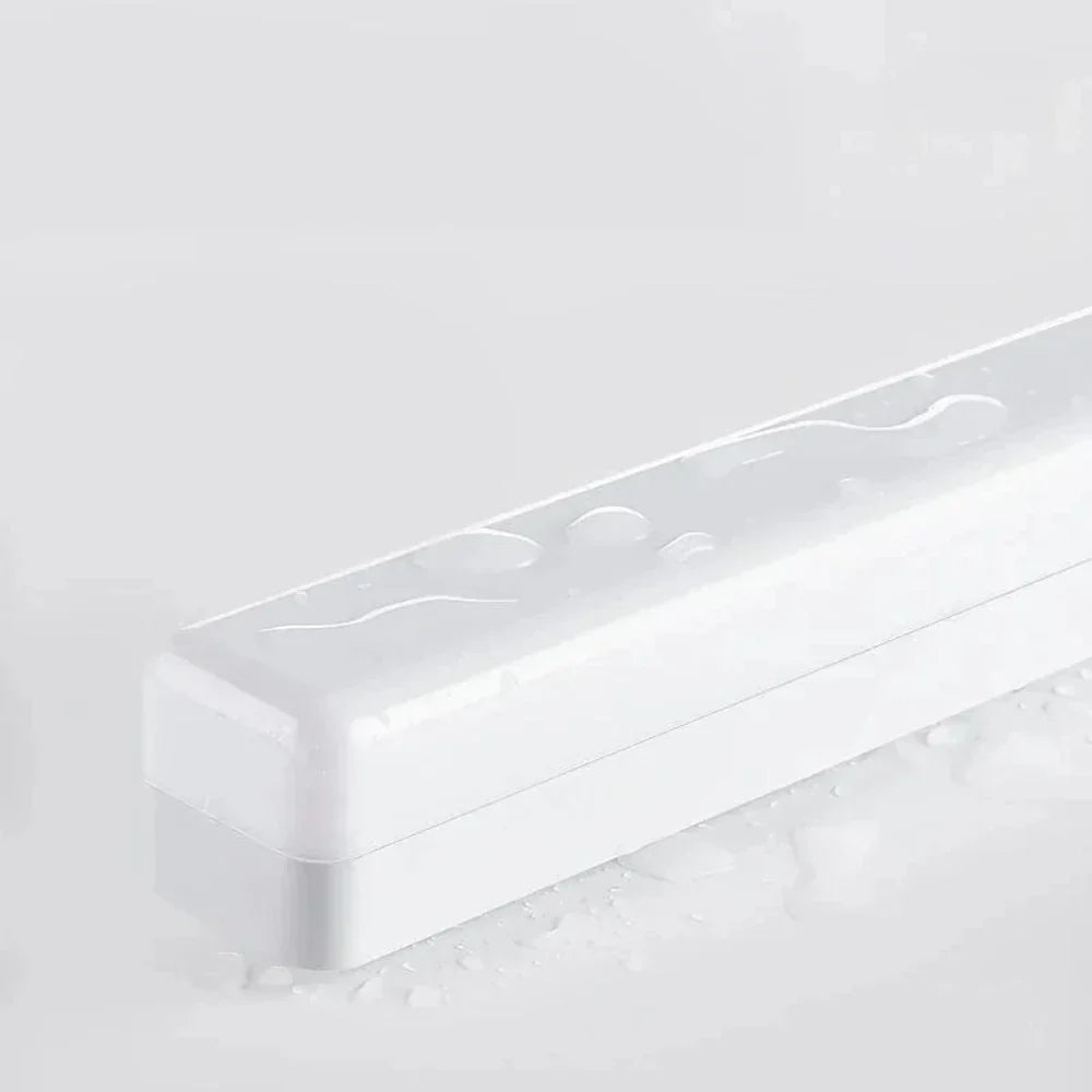 LED-badrumsspegelbelysning med klart ljus