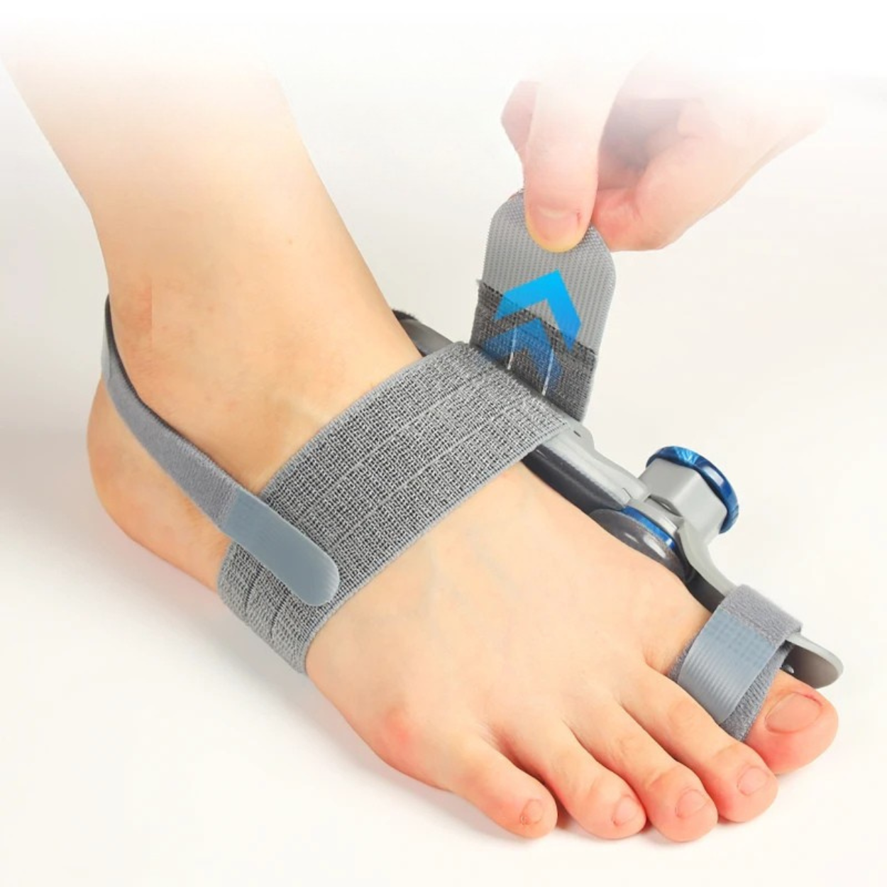 Justerbar tåspridare för Hallux Valgus