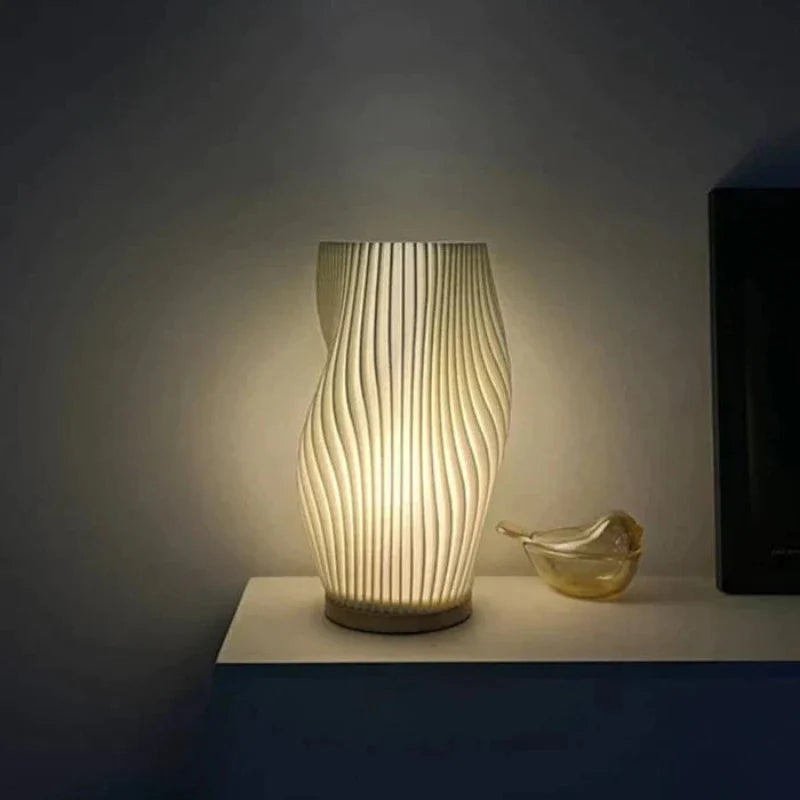 Moderne LED Bordlampe med Energibesparende Lysdesign