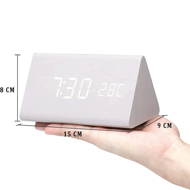 Digital Træ Vækkeur med LED Display og Temperaturmåling