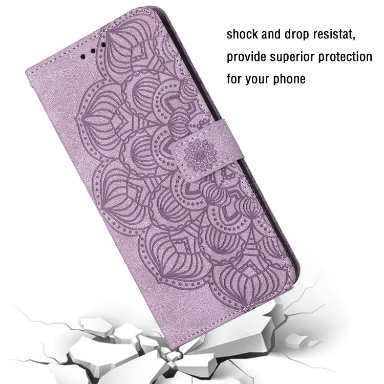 Elegant flip-læderetui med mandala-præg til iPhone 15 Plus