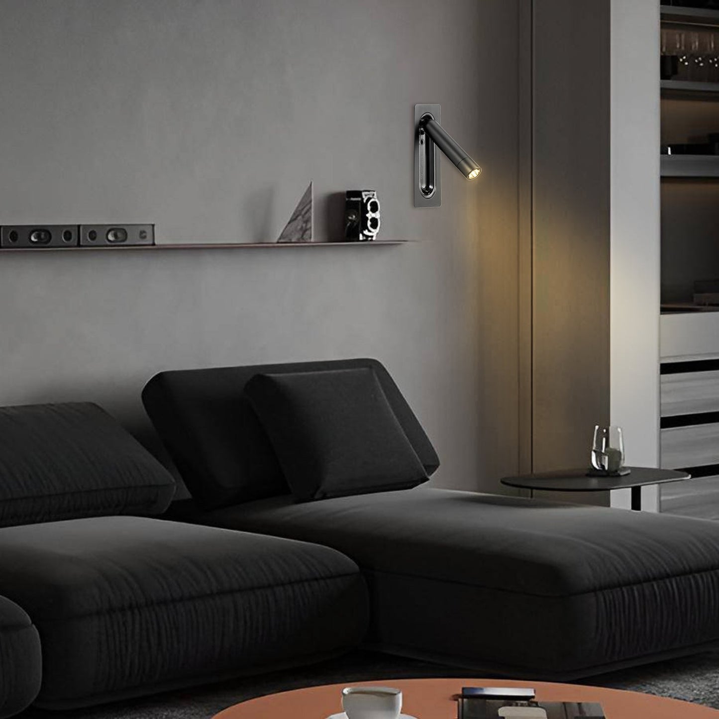 Justerbar LED-væglampe med elegant design og energibesparelse