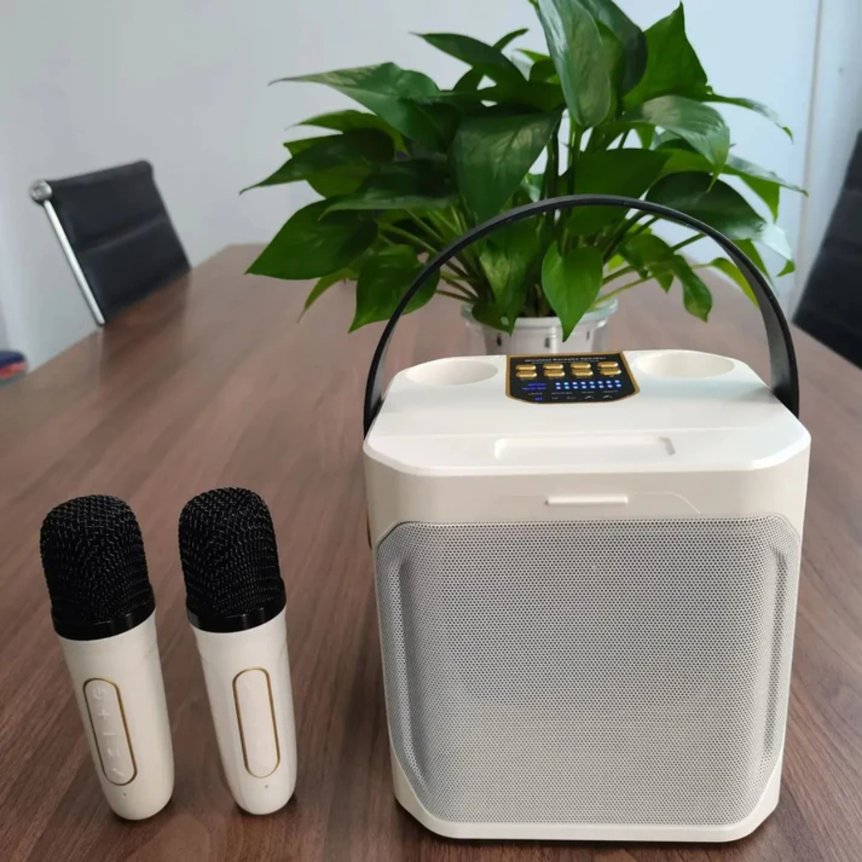 Bærbar Bluetooth Højttaler med Karaoke-Funktionalitet