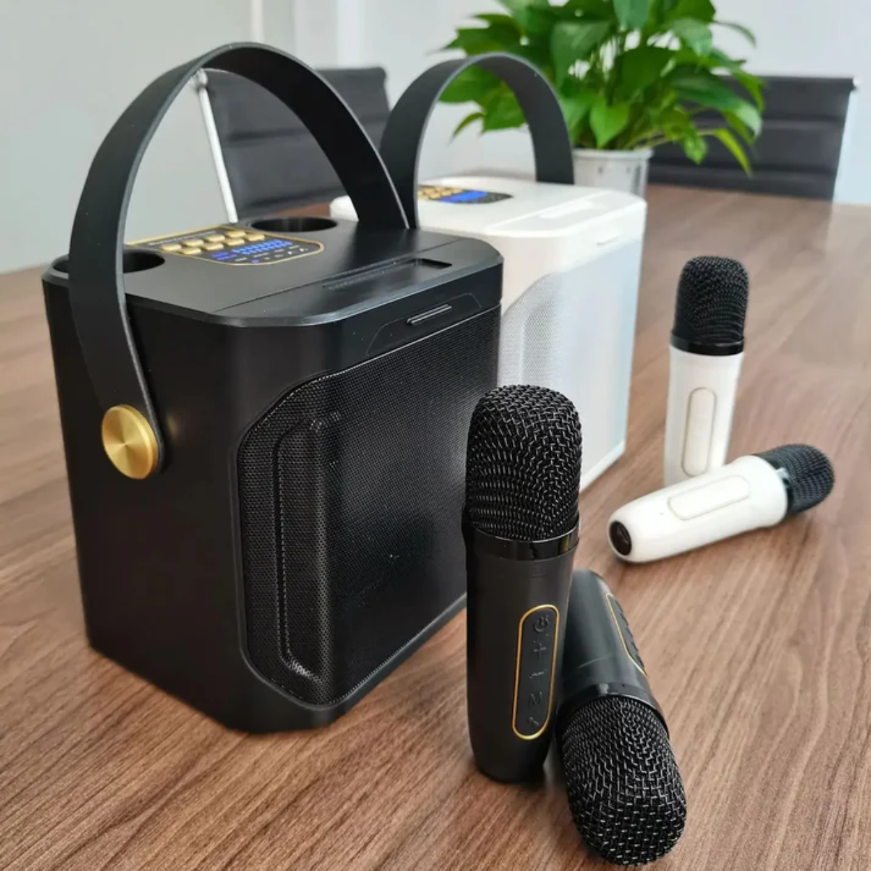 Bærbar Bluetooth Højttaler med Karaoke-Funktionalitet