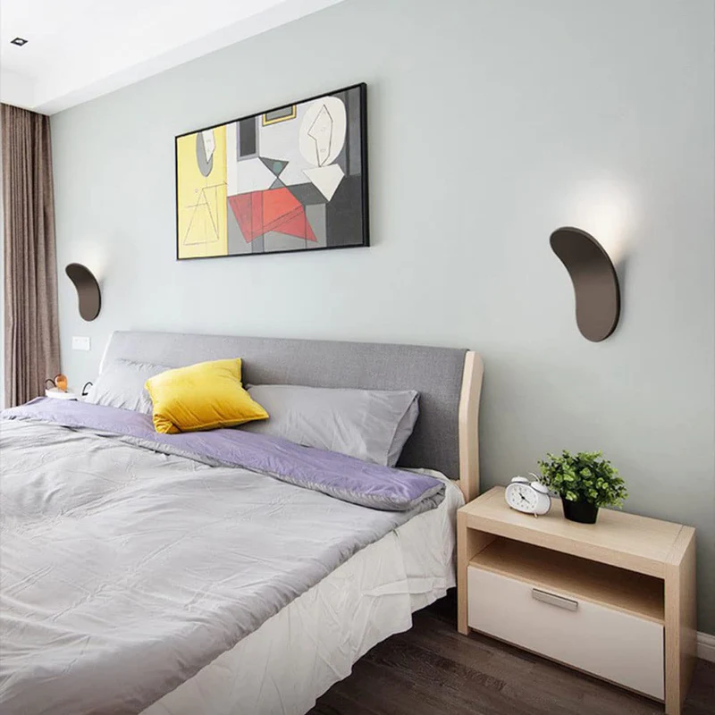Elegant vägglampa i järn – nordisk design för moderna hem