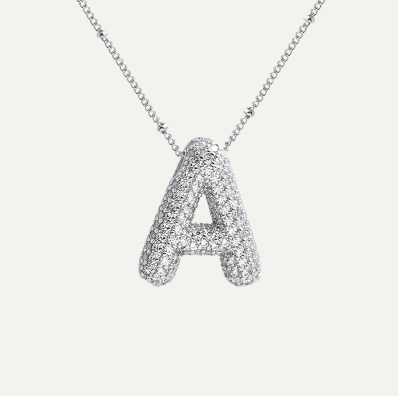 Diamant halskæde med bogstav