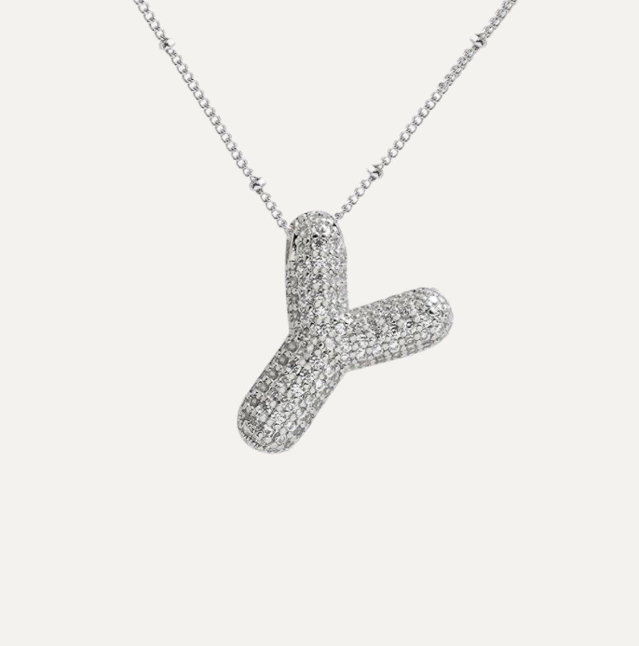 Diamant halskæde med bogstav