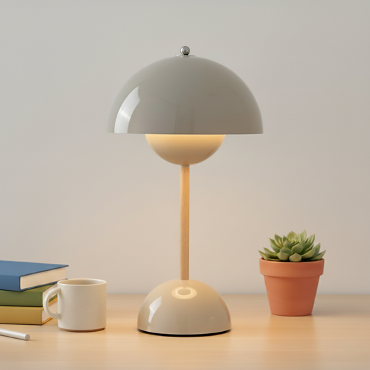 Moderne LED Bordlampe med Justerbart Lys - Skandinavisk Stil
