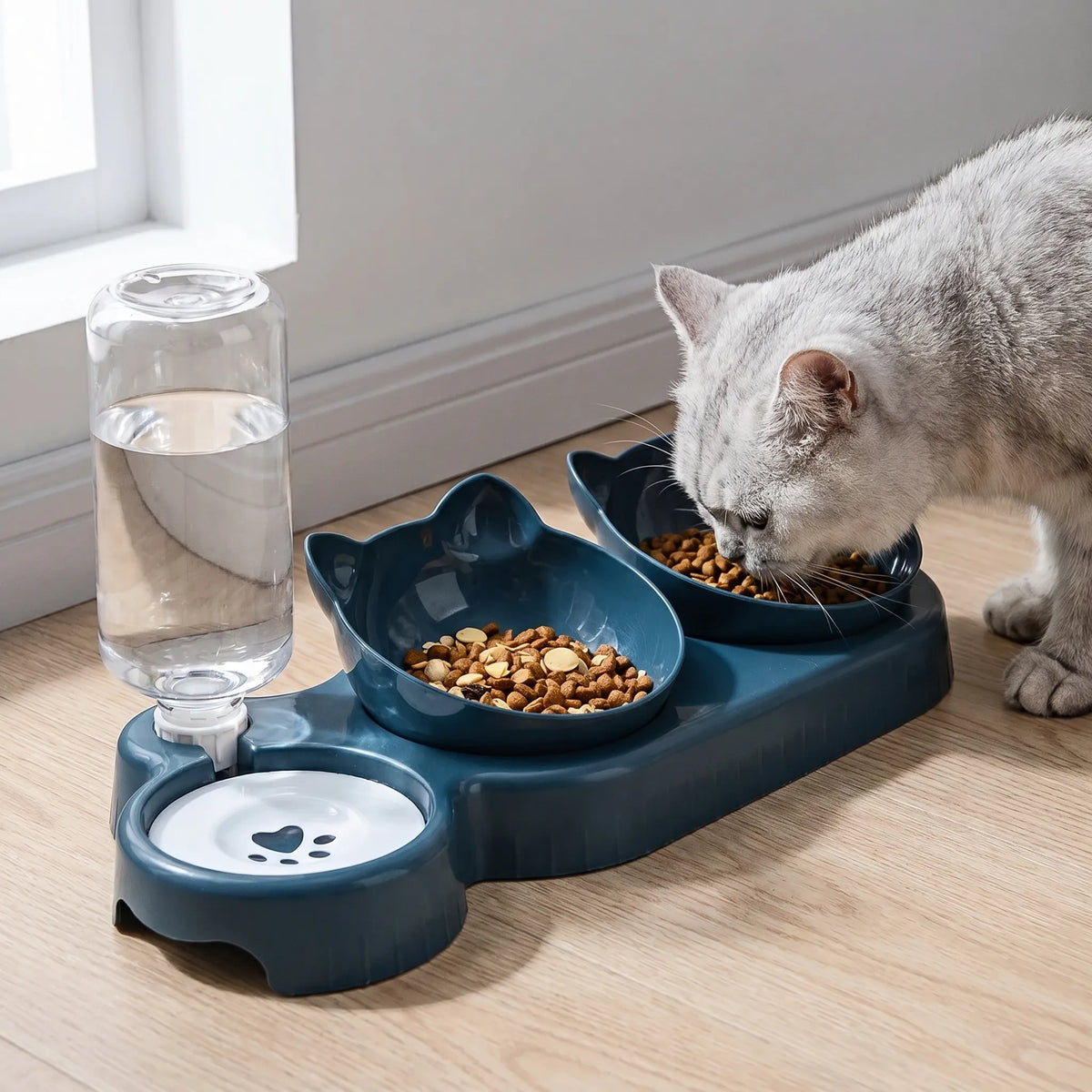Skrå 3-i-1 Foderskål med Vanddispenser - Pawstation