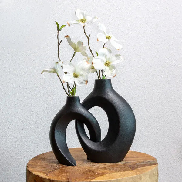 Unik Blomster Vase i Flettet Keramikdesign