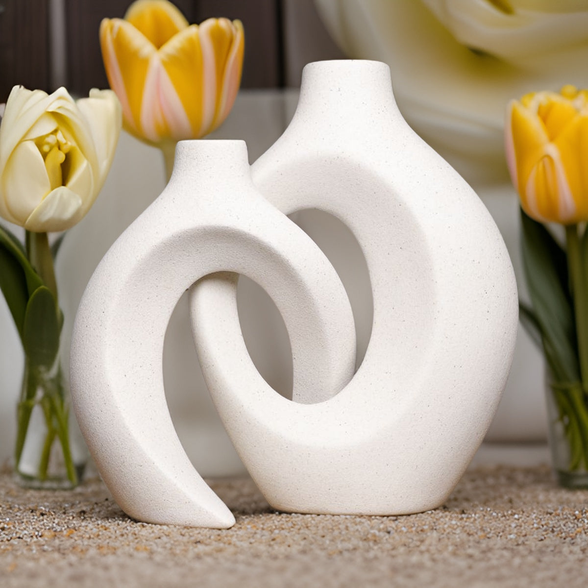 Unik Blomster Vase i Flettet Keramikdesign