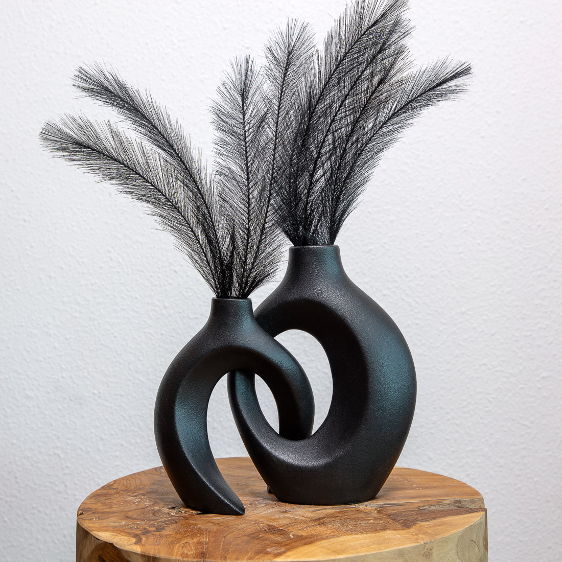 Unik Blomster Vase i Flettet Keramikdesign