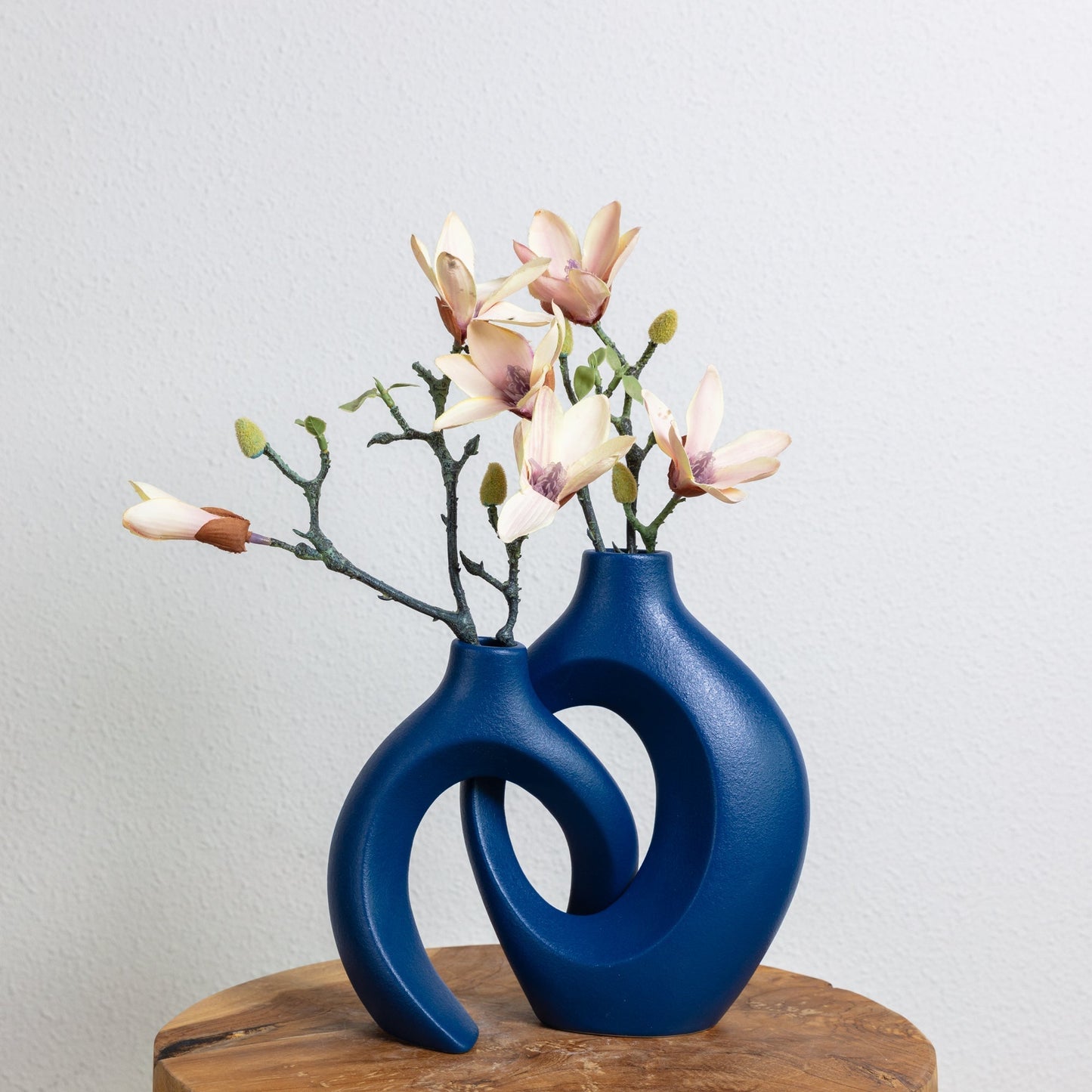 Unik Blomster Vase i Flettet Keramikdesign
