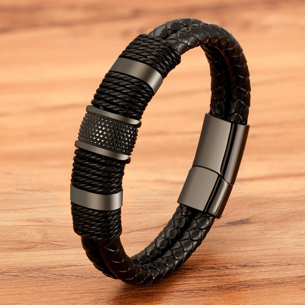Elegant læderarmbånd med magnetisk lukning