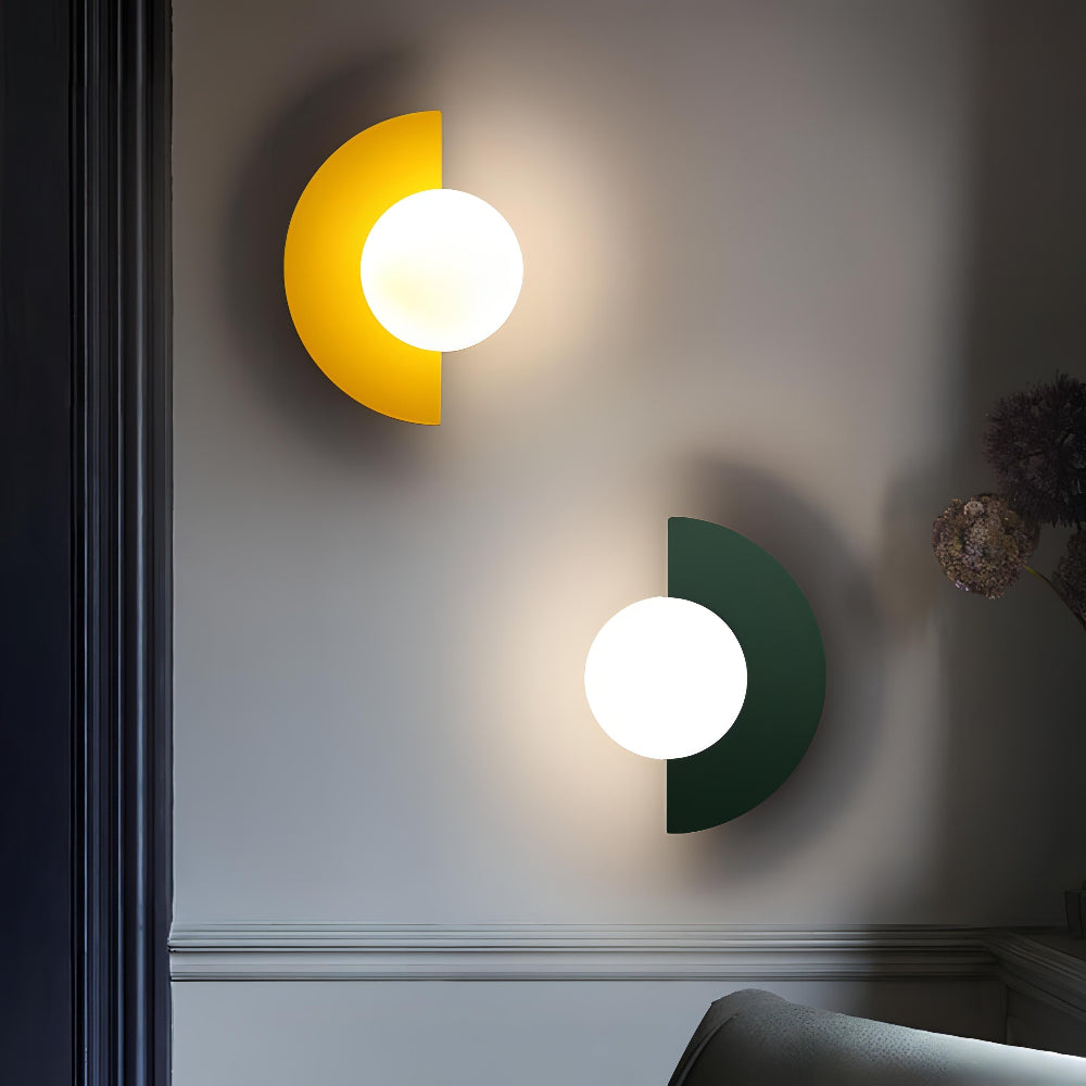Elegant Halvmåne Vägglampa i Svart med LED-Ljus