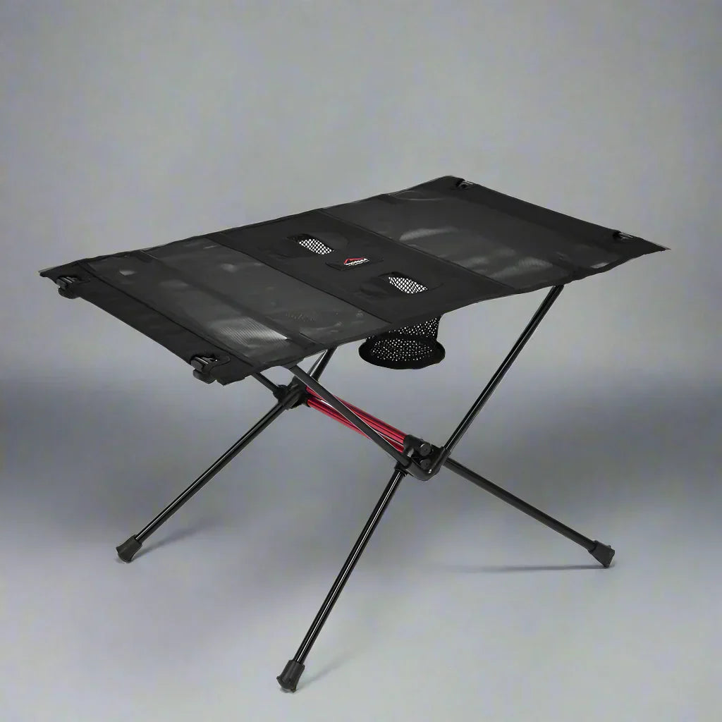 Hopfällbart campingbord i aluminium – kompakt och hållbar design