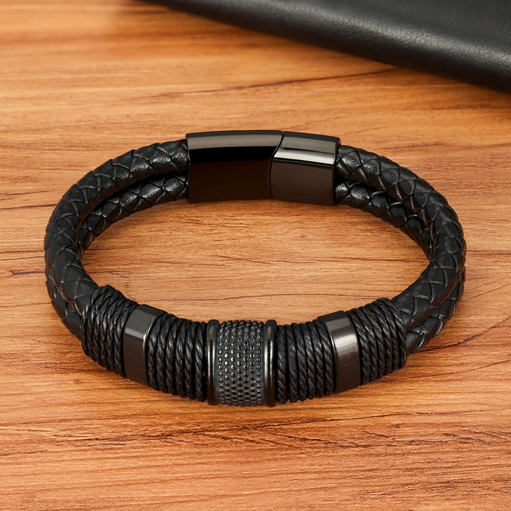 Elegant læderarmbånd med magnetisk lukning