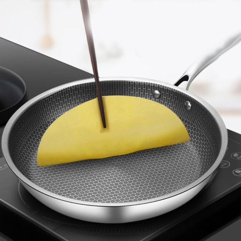 Ridsikker stainless steel pande med non-stick belægning