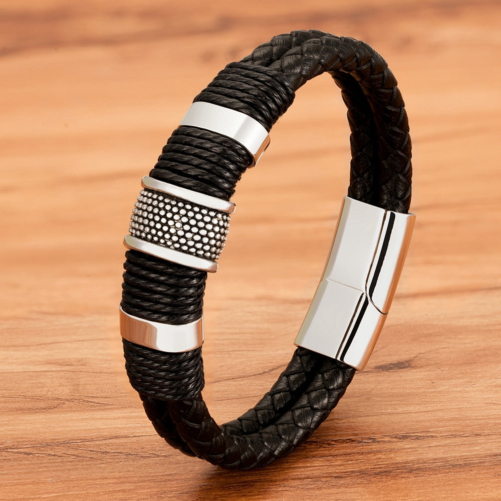 Elegant læderarmbånd med magnetisk lukning