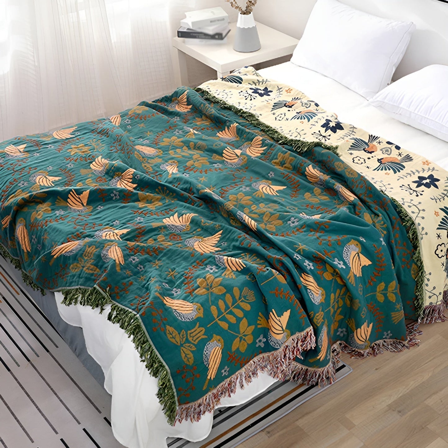 Vändbar bomullspläd med broderade fåglar och blommor - Boho-stil