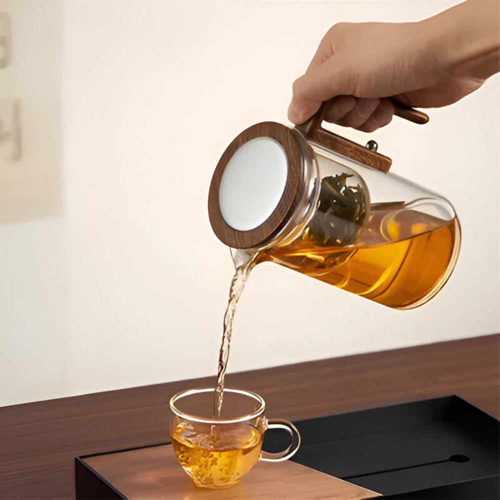 Elegant glas teekande med si - Stilfuldt design til løs te