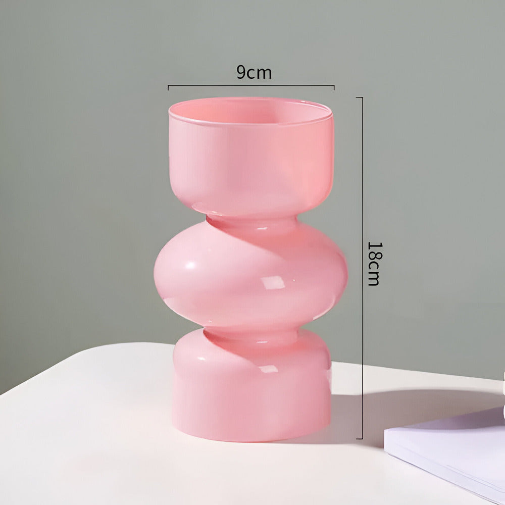 Moderna Glasvaser i Färger för Elegant Inredning