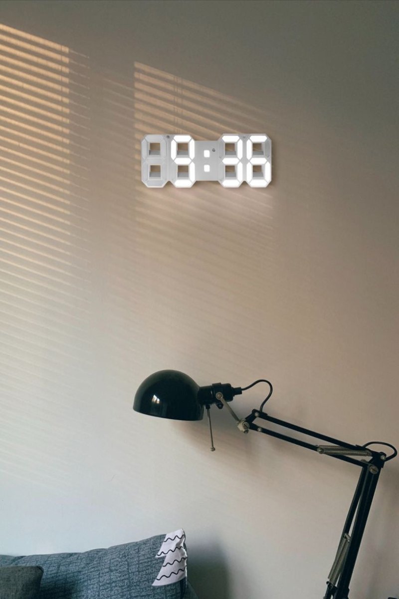 3D LED Vægur – Moderne Digitalur med Justerbar Belysning