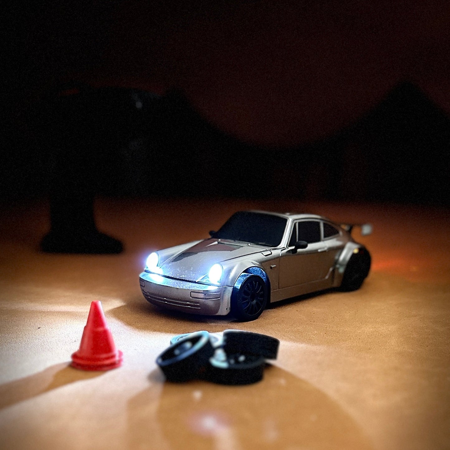 RC-driftbil med retrodesign för lek och skoj