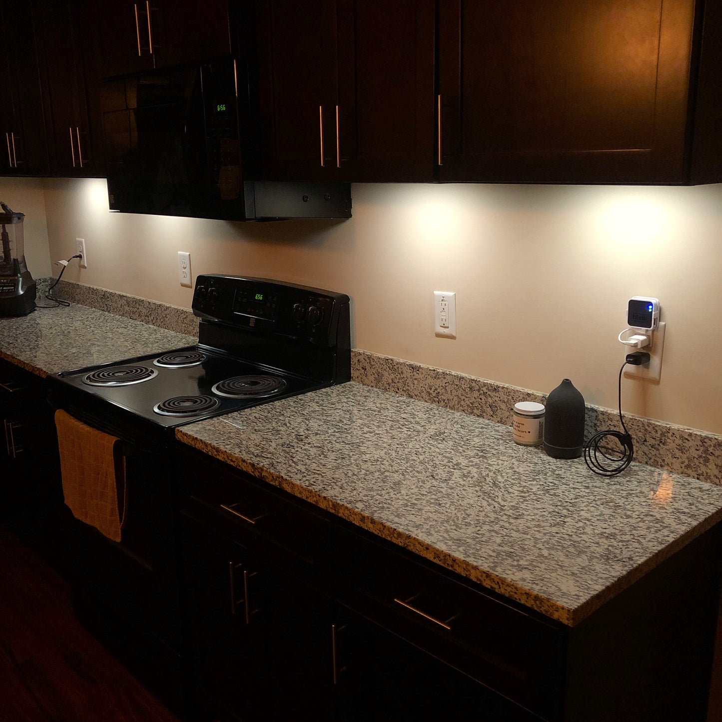 Trådløs LED-bånd med Bevægelsessensor - Nem Installation