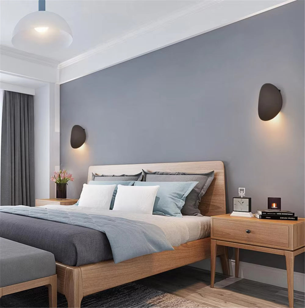 Elegant vägglampa i vågformad design – minimalistisk och modern