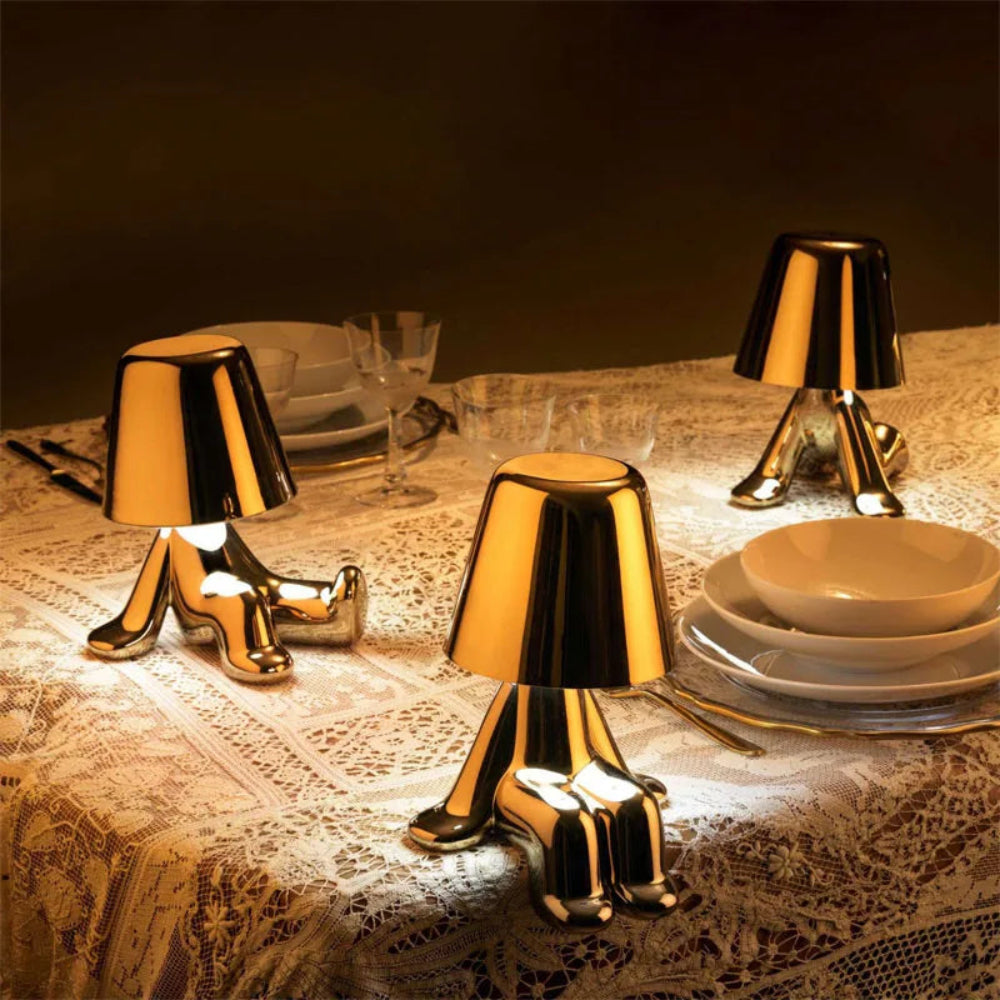 Dekorativ LED Bordlampe med Unik Skulpturel Design