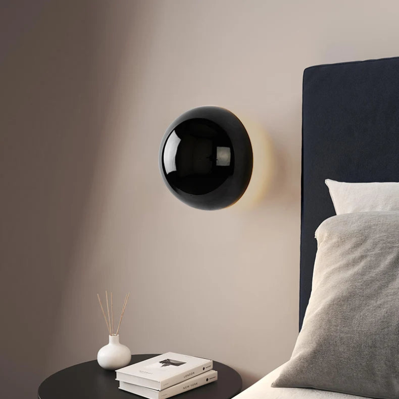 Rund Vägglampa med Nordisk Design och Mjukt LED-Ljus
