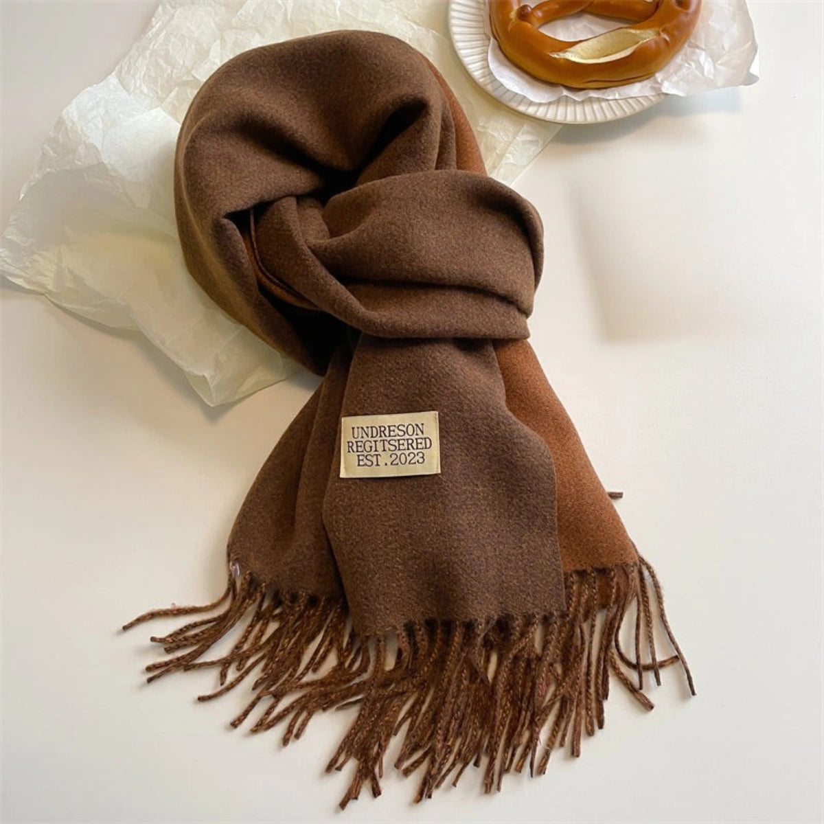 Elegant Pashmina Tørklæde med Dobbelt Design & Kvaster