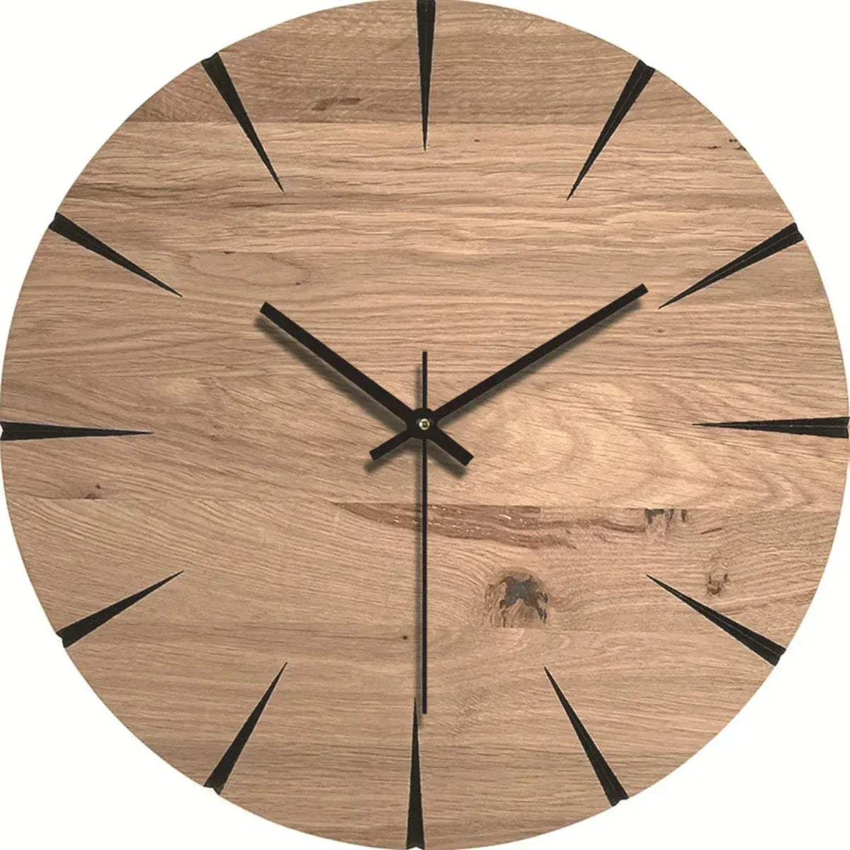 Stilren väggklocka med tystgående urverk och modern design