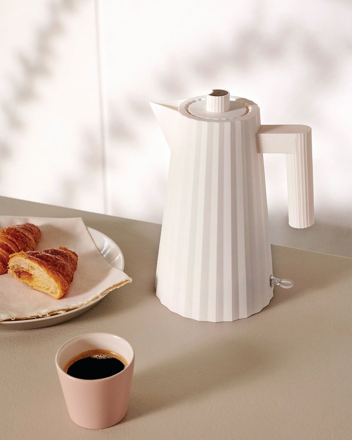 Elektrisk kedel | 1500 W Plissé design i termoplastisk harpiks