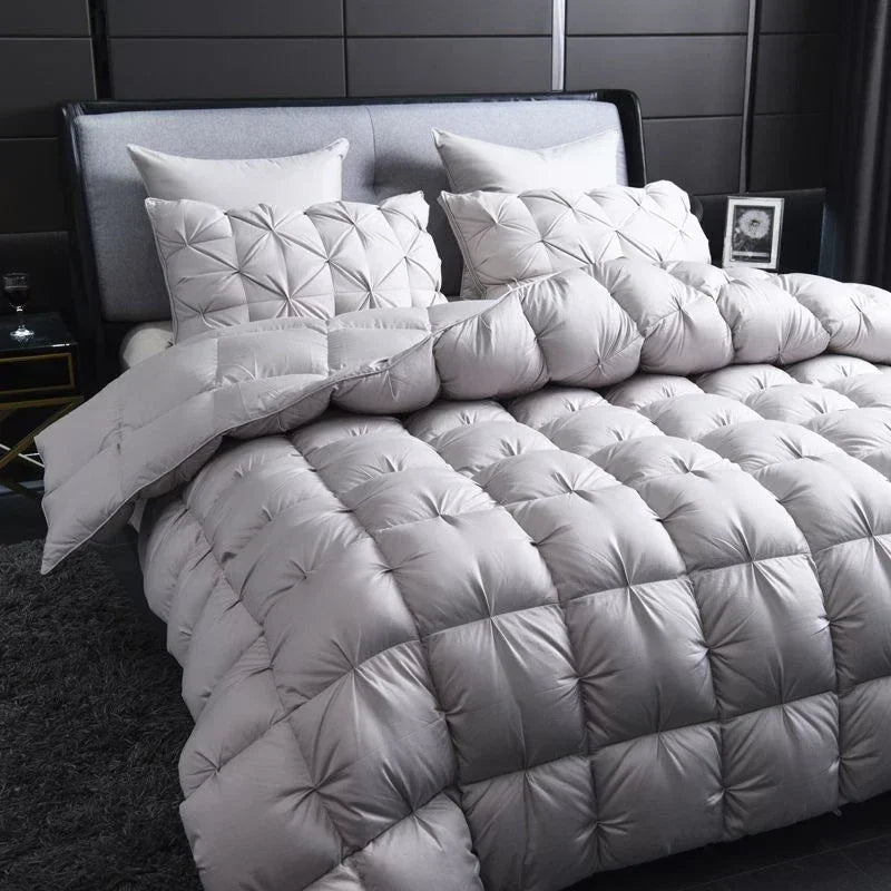 Lyxigt gåsdunstäcke 200x220 cm – Optimal värme och komfort