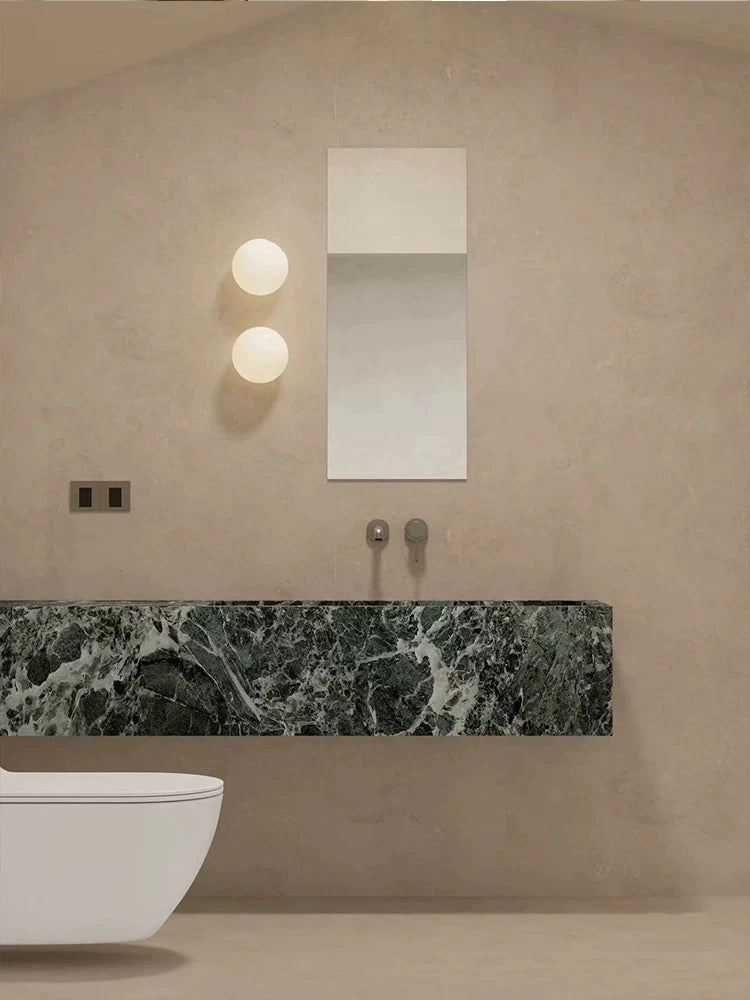 Moderne LED Væglampe i Mattglas – Energi-effektiv belysning