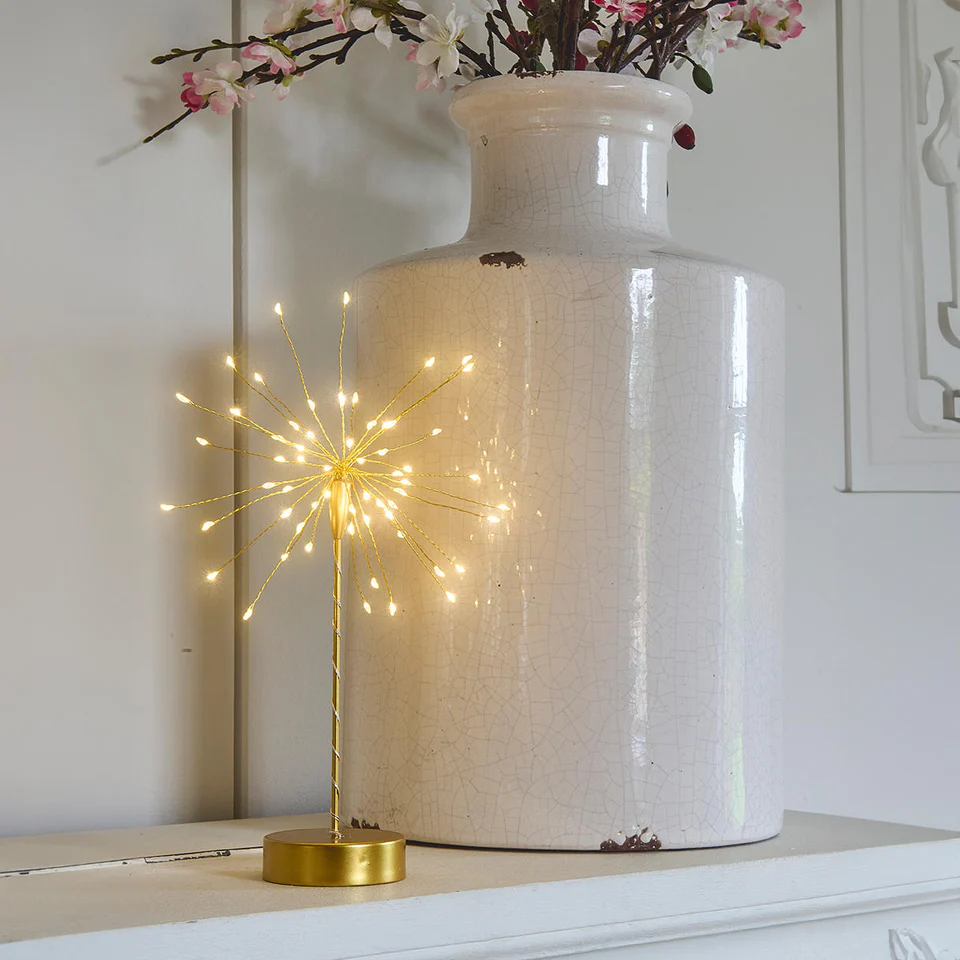 Stjärnformad LED-bordslampa med varm, mysig belysning