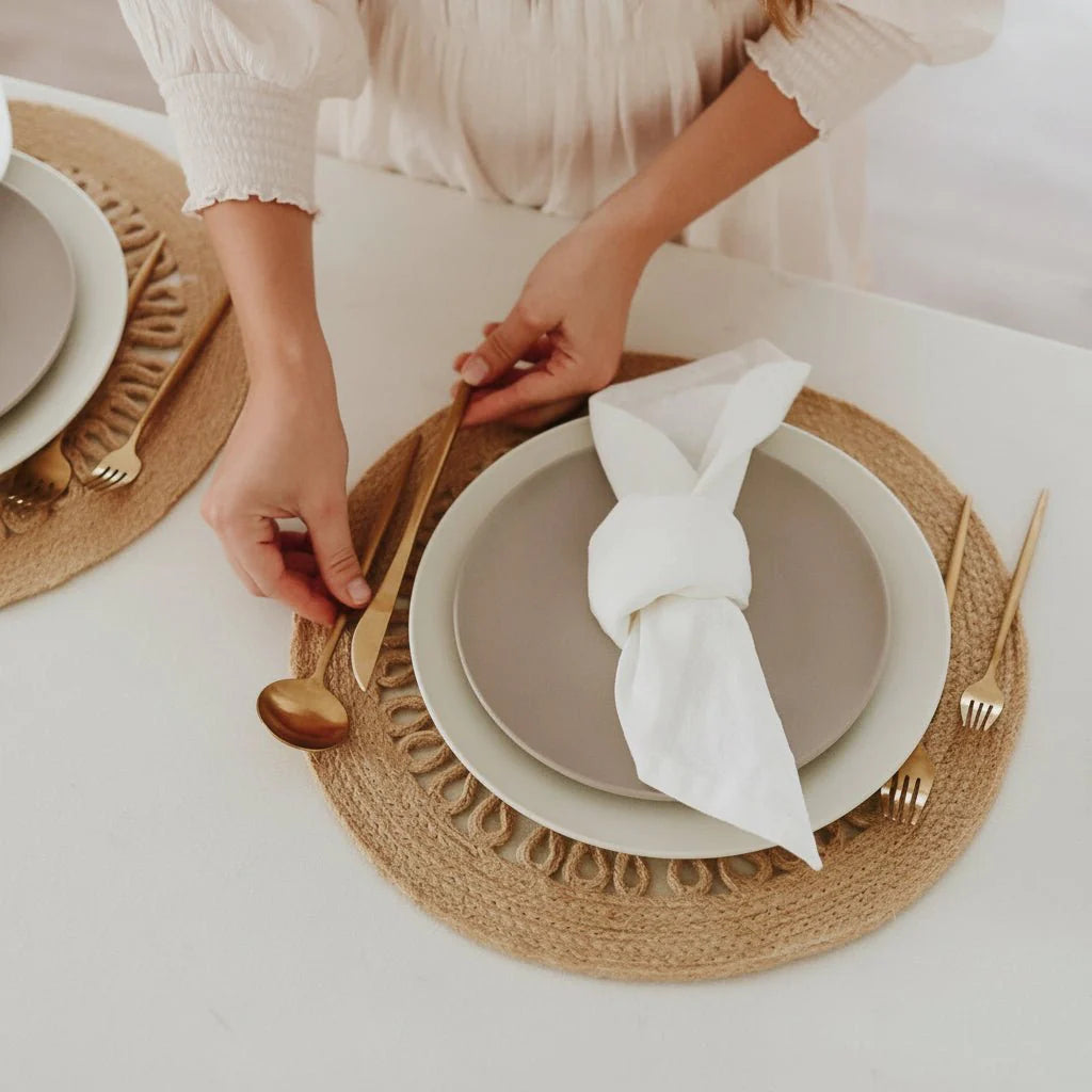 Modernt bestickset i rostfritt stål - Elegant och hållbart