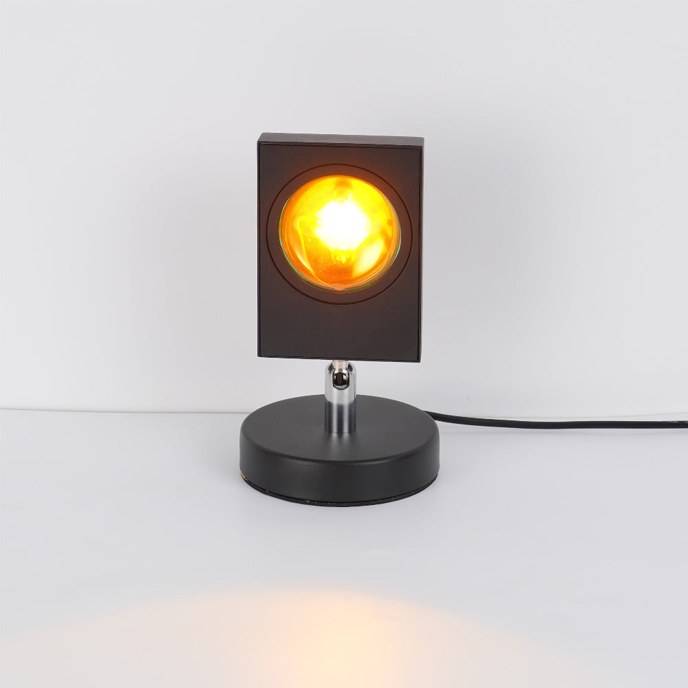 Stilren LED Bordlampe med Betagende Halo-projektion