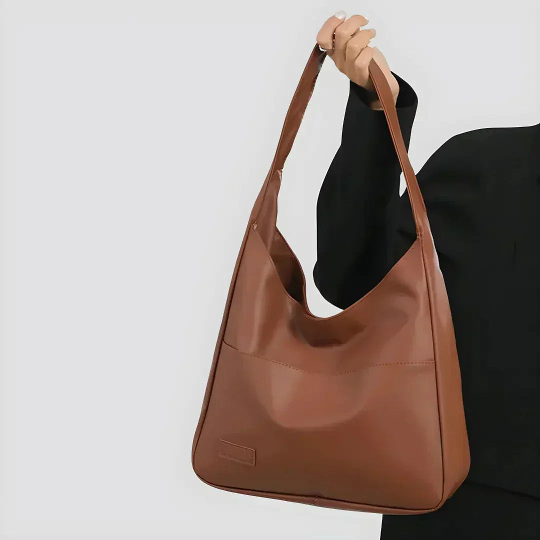 Elegant axelväska i hållbart material för kvinnor