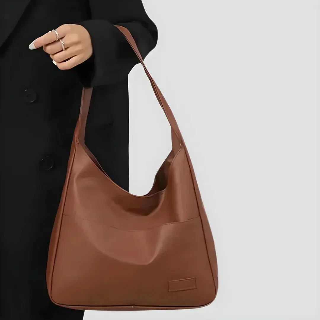 Elegant axelväska i hållbart material för kvinnor