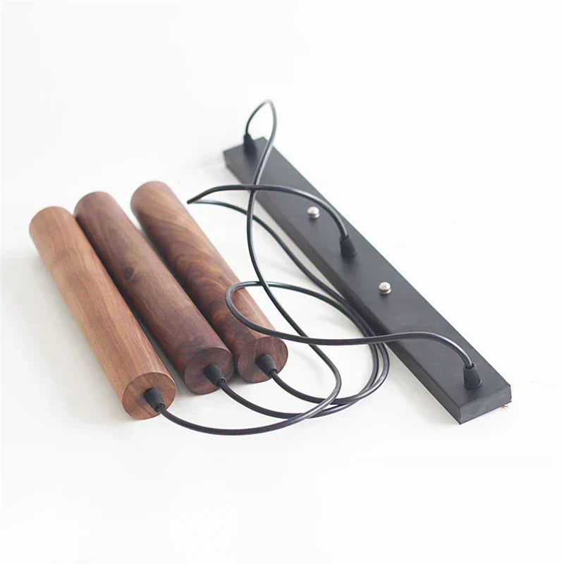 Modern taklampa med stilren design och enkel installation